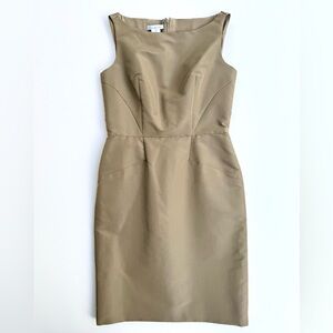Oscar de la Renta Runway RTW 100% Silk Khaki Taupe Sleeveless Sheath Dress 8